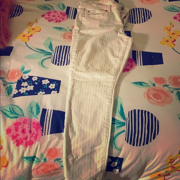 Never Worn Summer Gap Jeans ! - Picture 1 of 4